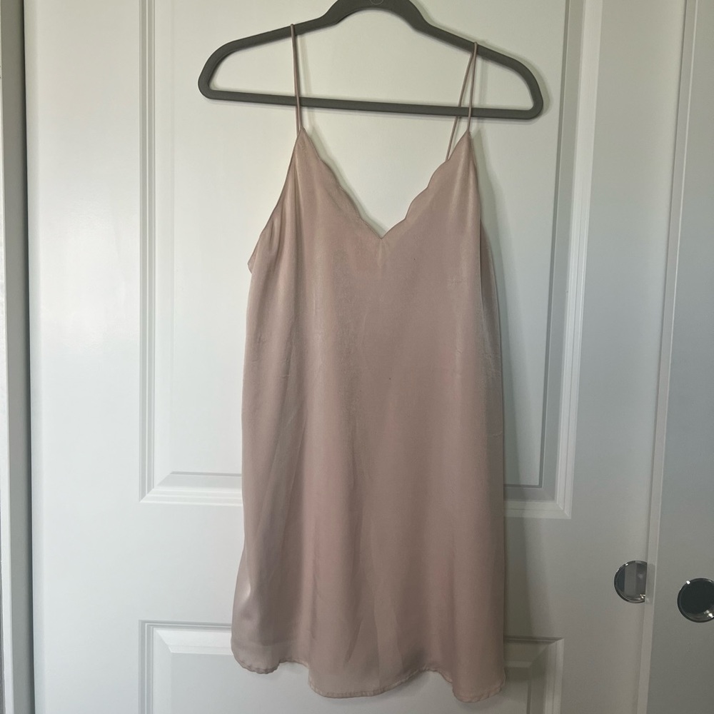 Short silky pink scalloped day party vacation dress, medium